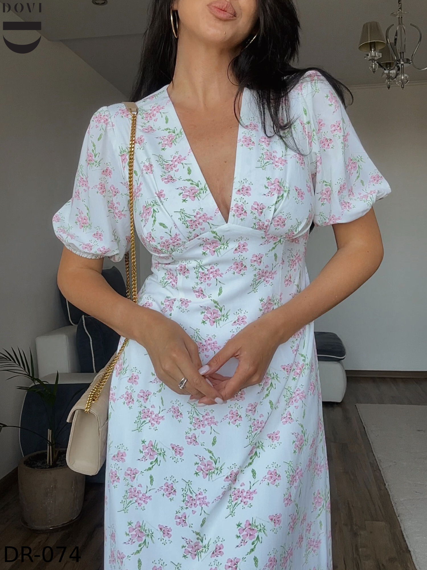 midi-floor-short-sleeve-with-virz-on-the-back-print-rozhevi-kviti-6-1500×2000