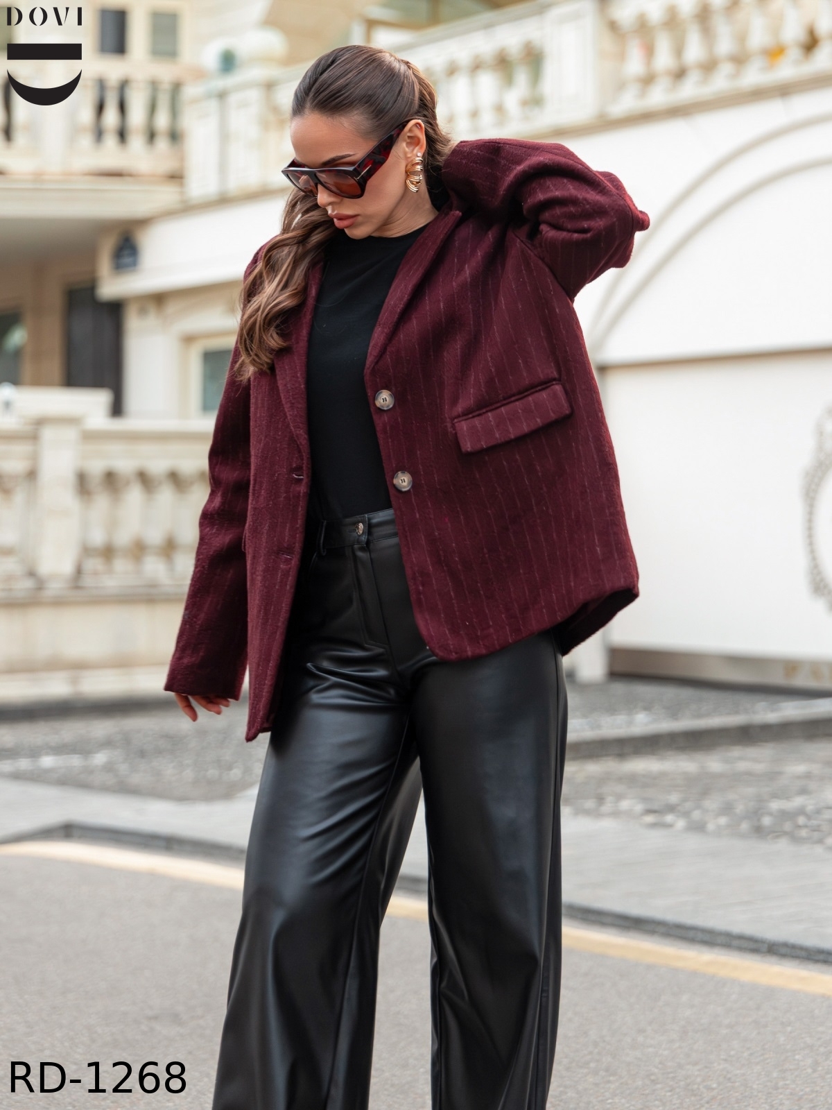 bordovyy-pidzhak-v-stile-oversayz-v-polosku-76288-4